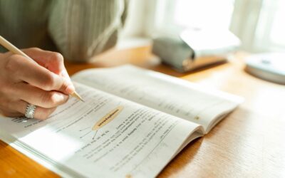 Les 5 meilleurs aliments pour booster ta concentration en période d’examens 📕