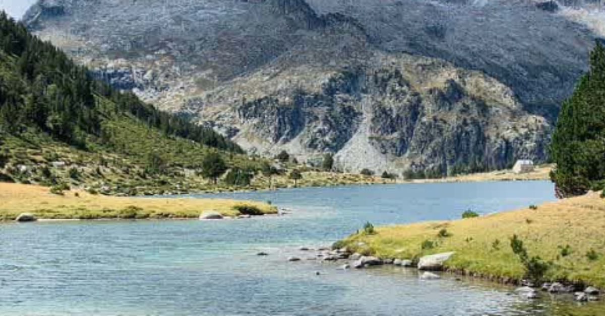 Randonnée hautes pyrénées image déco